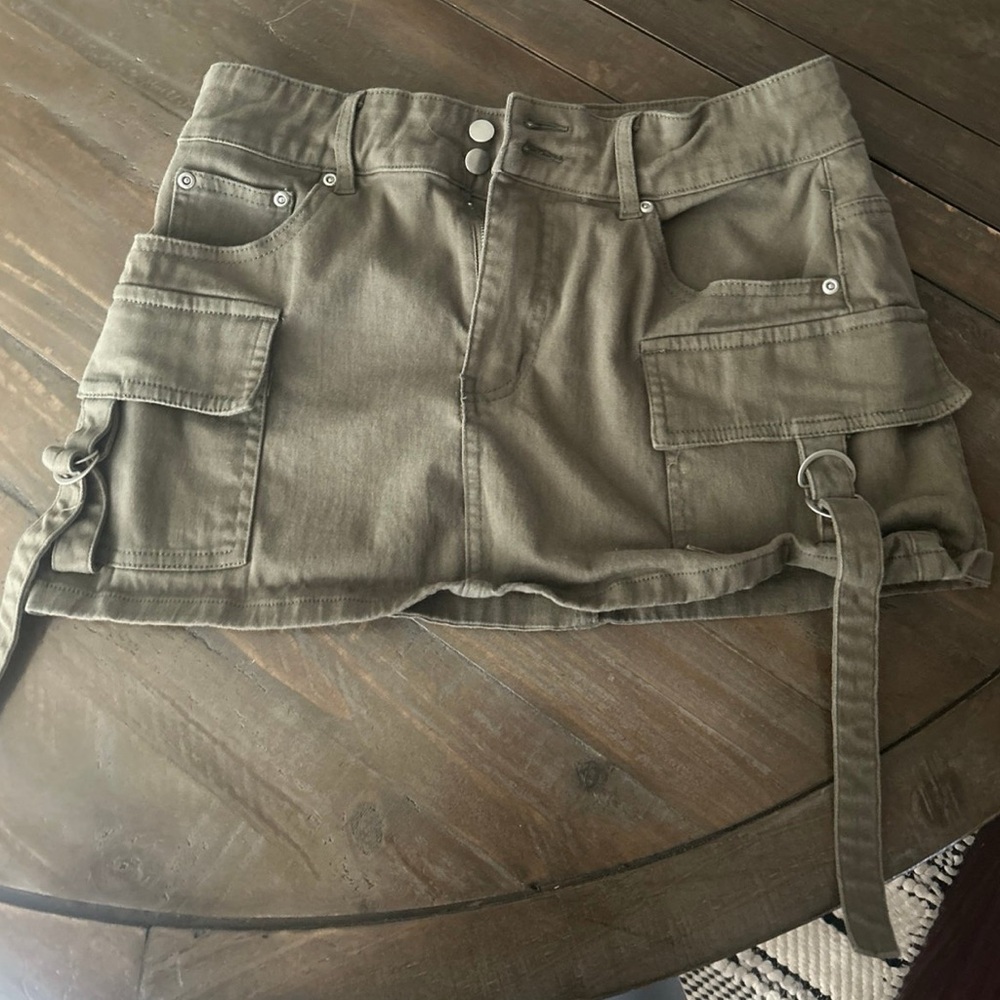 Olive Green Mini Skirt with Pockets